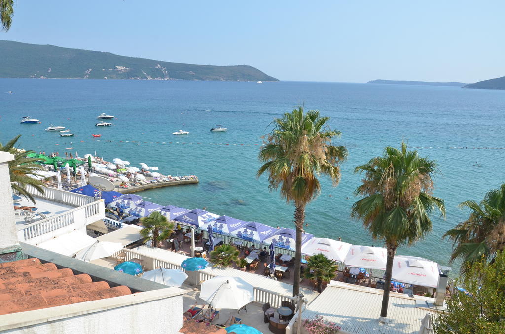 Garni Hotel Vila Aleksandar Herceg Novi Exterior photo