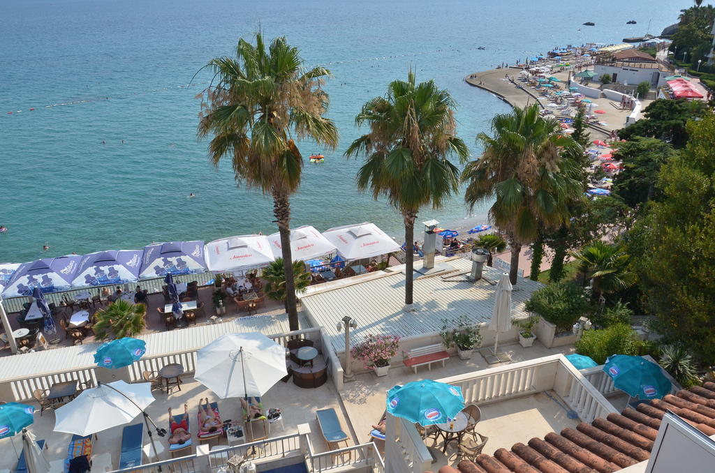 Garni Hotel Vila Aleksandar Herceg Novi Exterior photo