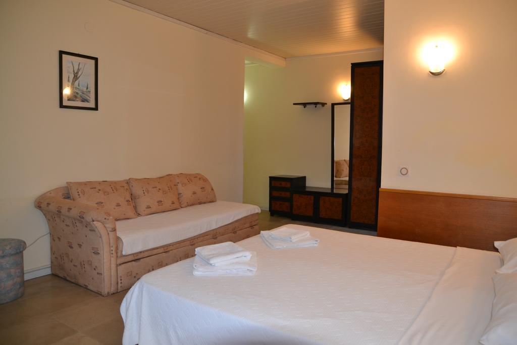 Garni Hotel Vila Aleksandar Herceg Novi Exterior photo
