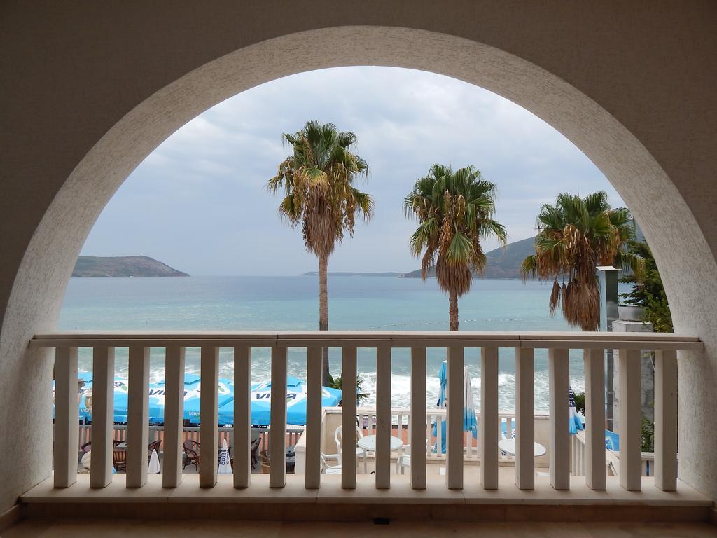 Garni Hotel Vila Aleksandar Herceg Novi Exterior photo