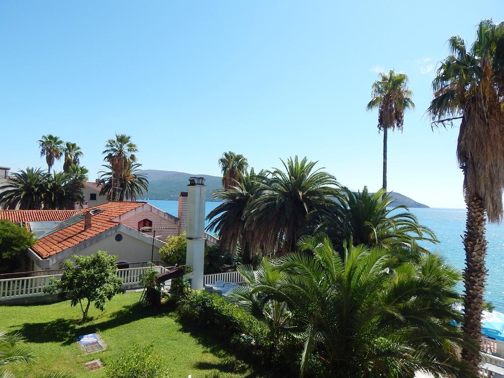 Garni Hotel Vila Aleksandar Herceg Novi Exterior photo