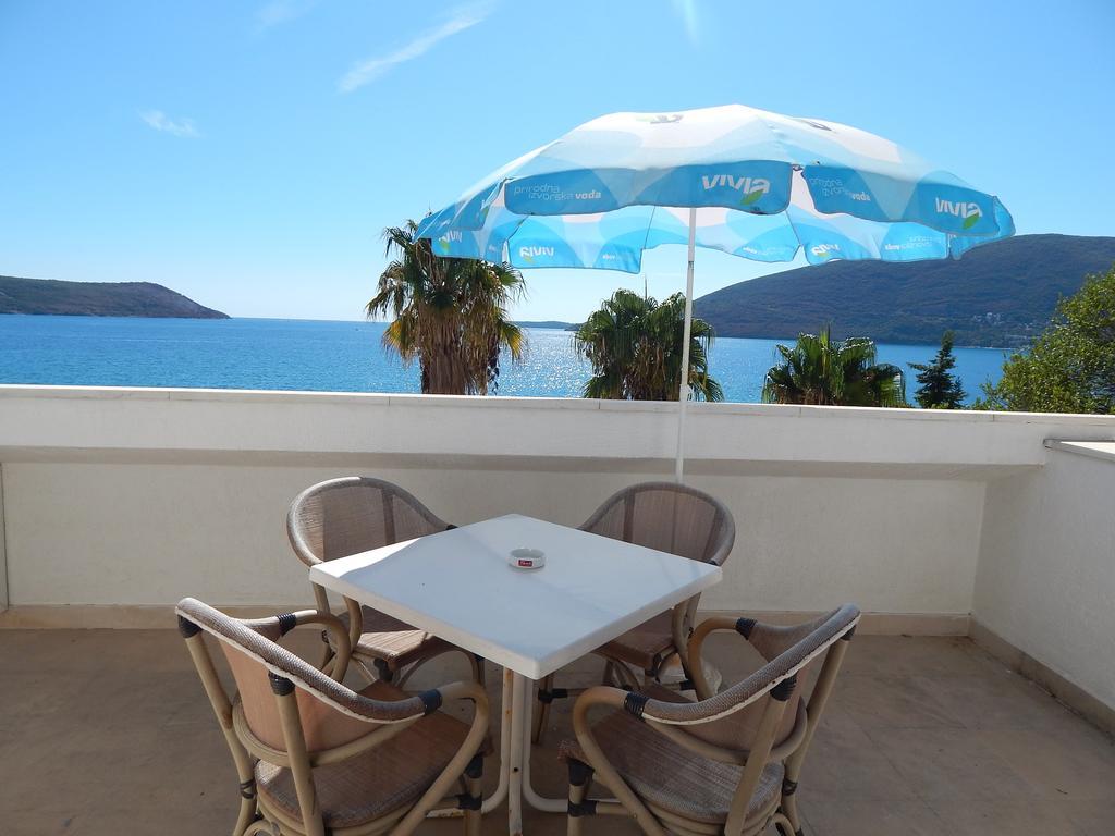 Garni Hotel Vila Aleksandar Herceg Novi Exterior photo